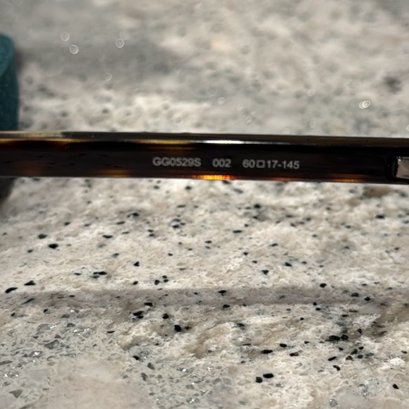 Gucci GG0529S 002 Unisex Sunglasses includes two sets of lenses - Picture 2 of 6